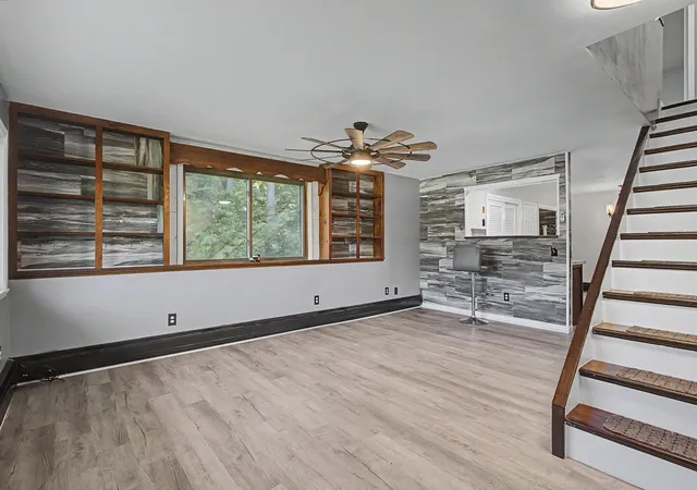 3rd image of 28 Chandler Ave #Unit 1, Plaistow, NH 03865 | MLS# 5103453