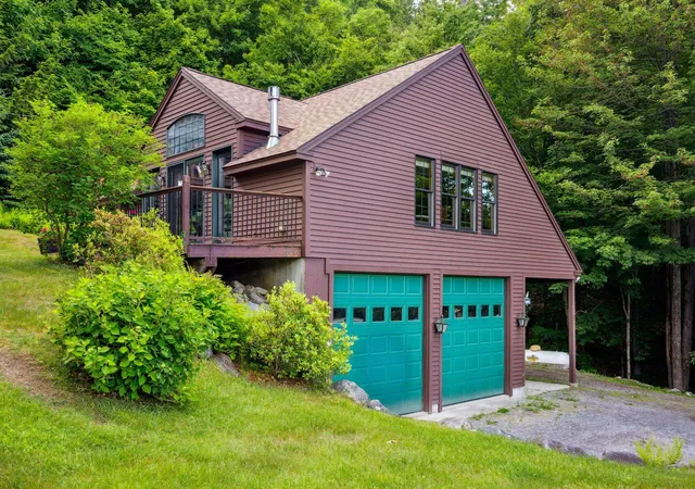 Photo 3 of Single family home for sale at 7 9 Bell Cove Ext, Newbury, NH 03255 | MLS# 5103460 | Listing updated on 2026-09-11