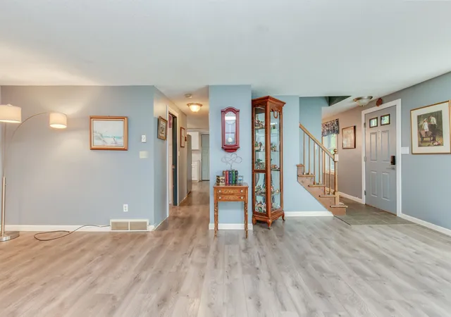 5th image of 39 Evergreen Cir, Henniker, NH 03242 | MLS# 5103472