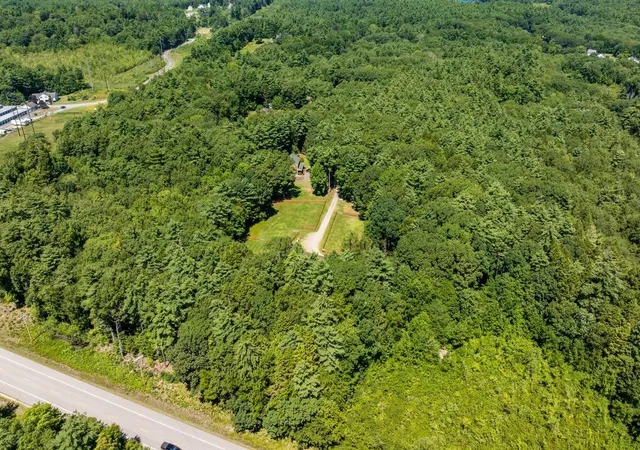 2nd image of 35 Route 111 Route, Kingston, NH 03848 | MLS# 5103473