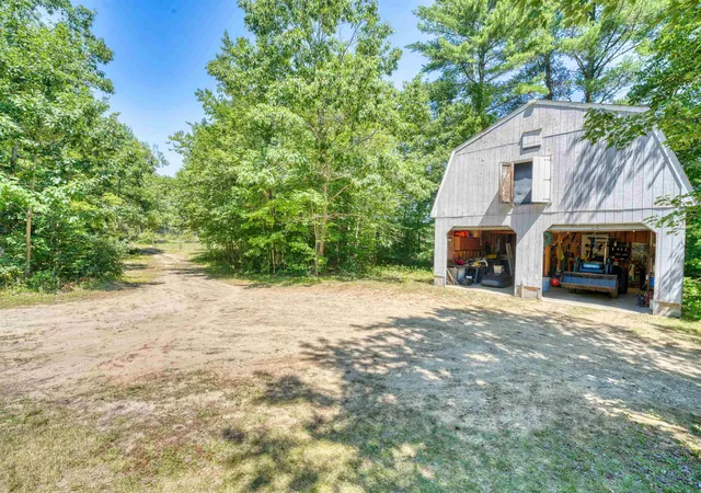 3rd image of 149 Franklin Hwy, Andover, NH 03216 | MLS# 5103495