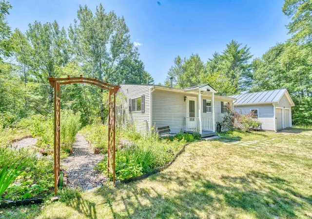 5th image of 149 Franklin Hwy, Andover, NH 03216 | MLS# 5103495