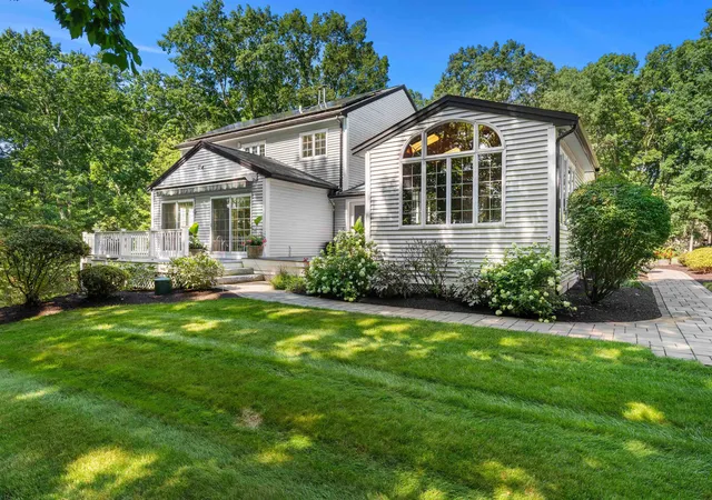 4th image of 20 Hadley Rd, Merrimack, NH 03054 | MLS# 5103515