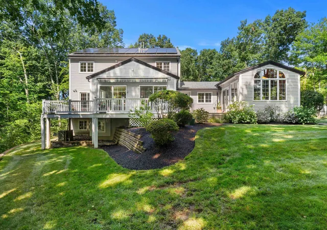5th image of 20 Hadley Rd, Merrimack, NH 03054 | MLS# 5103515