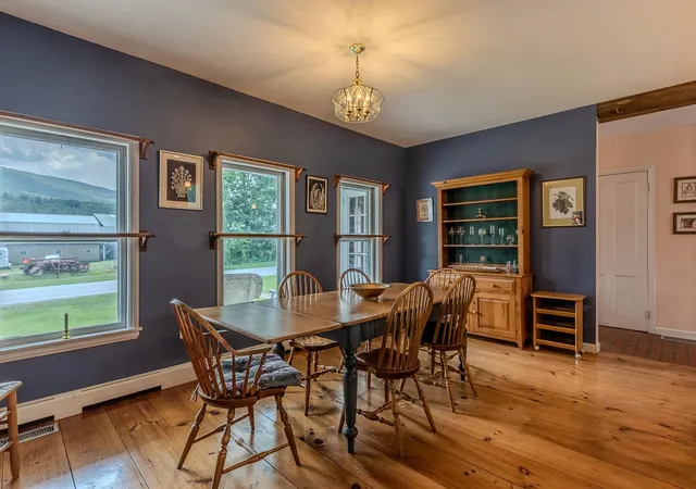 Photo 4 of Single family home for sale at 1625 Barnumville Rd, Manchester Center, VT 05255 | MLS# 5103524 | Listing updated on 2026-09-06