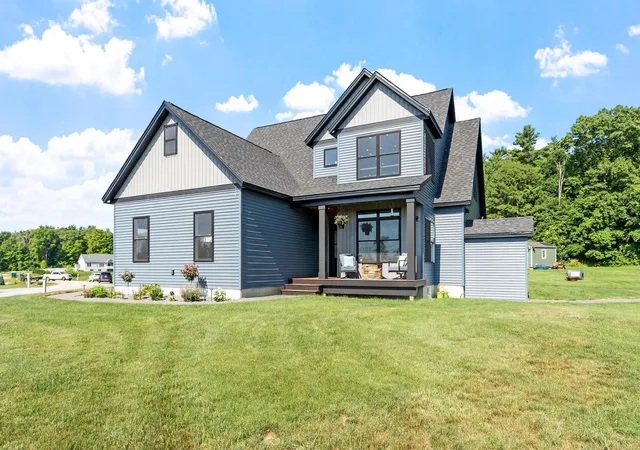 1st image of 467 Blane Cir, Pembroke, NH 03275 | MLS# 5103529