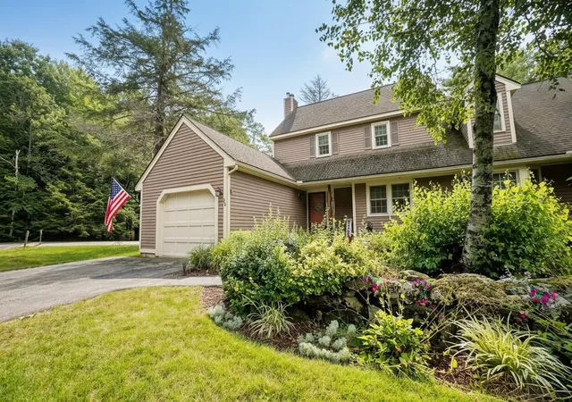 1st image of 25 Villager Rd #25, Chester, NH 03036 | MLS# 5103536