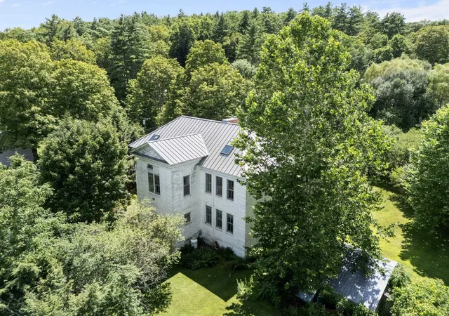 Single family home for sale at 4 Signal Pine Rd, Putney, VT 05346 | MLS# 5103550