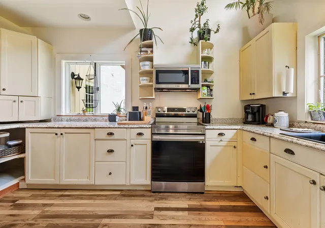 Photo 3 of Single family home for sale at 327 Reeds Mill Rd, Newport, NH 03773 | MLS# 5103573 | Listing updated on 2026-09-09
