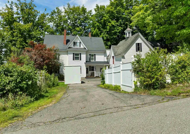 1st image of 134 Prospect St, Franklin, NH 03235 | MLS# 5103581
