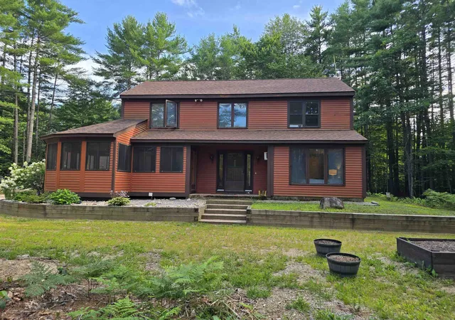 Photo 2 of Single family home for sale at 110 Green Hl Rd, Center Conway, NH 03813 | MLS# 5103608 | Listing updated on 2026-10-27