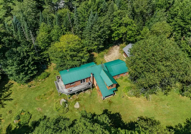2nd image of 23 Garneau Rd, Bethlehem, NH 03574 | MLS# 5103620