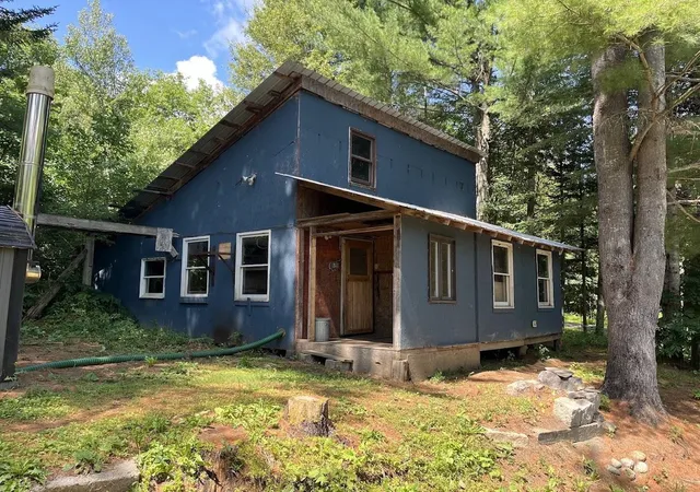 Photo 1 of Single family home for sale at 424 Howse Rd, Orleans, VT 05860 | MLS# 5103629 | Listing updated on 2026-08-06