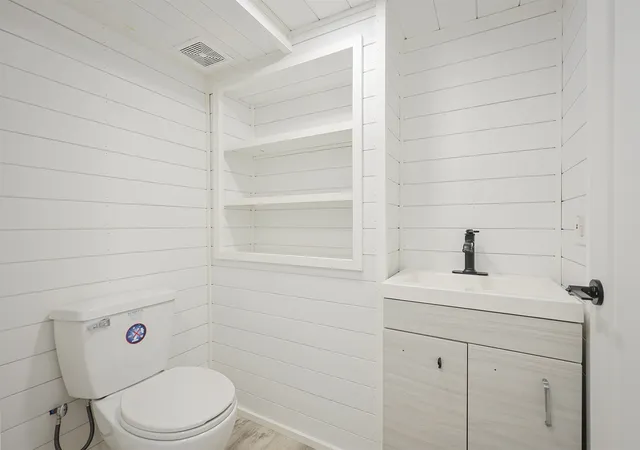 54th image of 10 Hilliard Dr, Hampton, NH 03842 | MLS# 5103637