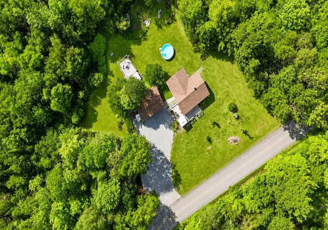 Photo 2 of Sale Pending at 2016 Hinman Settler Rd, Newport, VT 05855 | MLS# 5103638 | Listing updated on 2026-08-31