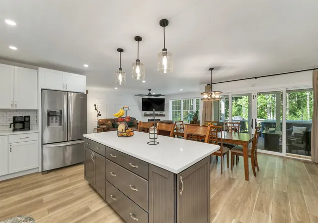 Photo 4 of Single family home for sale at 16 Regency Ct, Rochester, NH 03867 | MLS# 5103645 | Listing updated on 2026-09-29