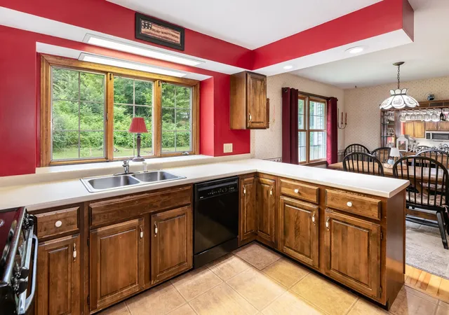 5th image of 4 Fairway Heights Rd, Center Harbor, NH 03226 | MLS# 5103647