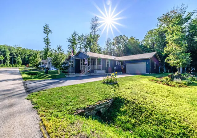 2nd image of 58 Big Bear Rd, Rochester, NH 03868 | MLS# 5103681