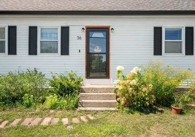 Photo 3 of Single family home for sale at 36 Plattsburg Ave, Burlington, VT 05408 | MLS# 5103691 | Listing updated on 2026-08-26