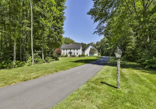 4th image of 57 Knox Rd, Bow, NH 03304 | MLS# 5103695
