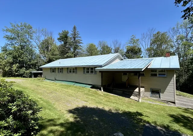 Single family home for sale at 854 Vermont Route 12 South, Randolph, VT 05060 | MLS# 5103714