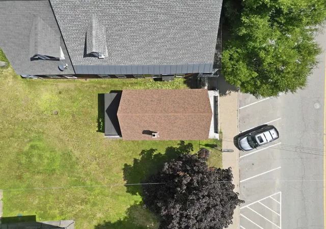 4th image of 9 East Main St, Warner, NH 03278 | MLS# 5103725