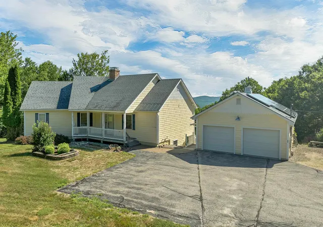 2nd image of 25 Upper Trask Mountain Road Road, Wolfeboro, NH 03894 | MLS# 5103732