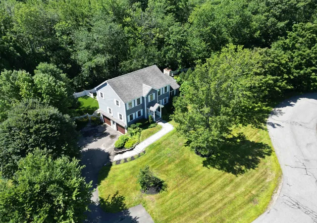 Photo 3 of Sale Pending at 7 Harmony Dr, Londonderry, NH 03053 | MLS# 5103759 | Listing updated on 2026-09-07