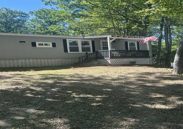 2nd image of 9 Sargents Pl #23, Gilford, NH 03249 | MLS# 5103760