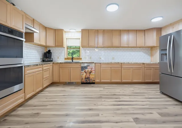 Photo 3 of Single family home for sale at 11 Highland Ave, Antrim, NH 03440 | MLS# 5103776 | Listing updated on 2026-08-20
