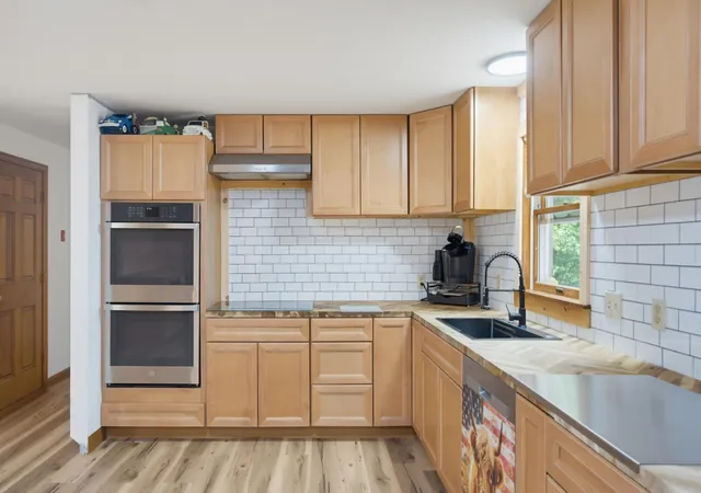 Photo 4 of Single family home for sale at 11 Highland Ave, Antrim, NH 03440 | MLS# 5103776 | Listing updated on 2026-08-20