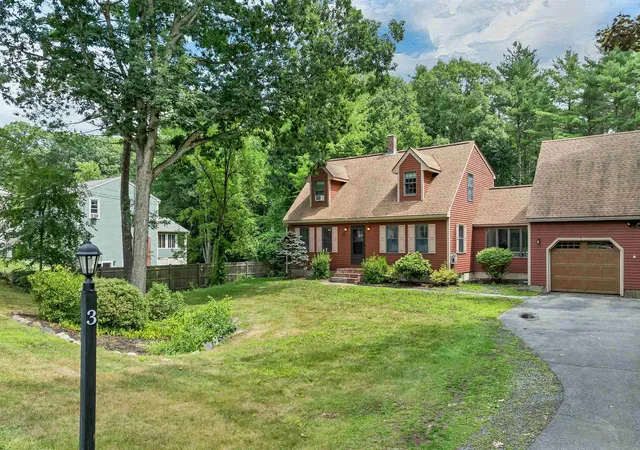 3rd image of 3 Francoeur Dr, Somersworth, NH 03878 | MLS# 5103778