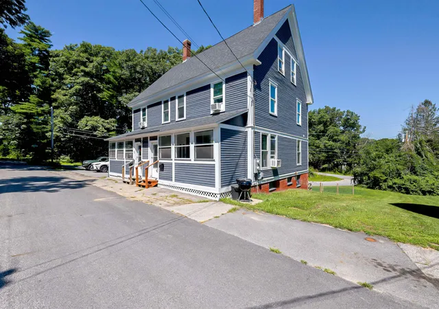 Photo 4 of Townhouse for sale at 3 Bye St, Concord, NH 03303 | MLS# 5103827 | Listing updated on 2026-10-08
