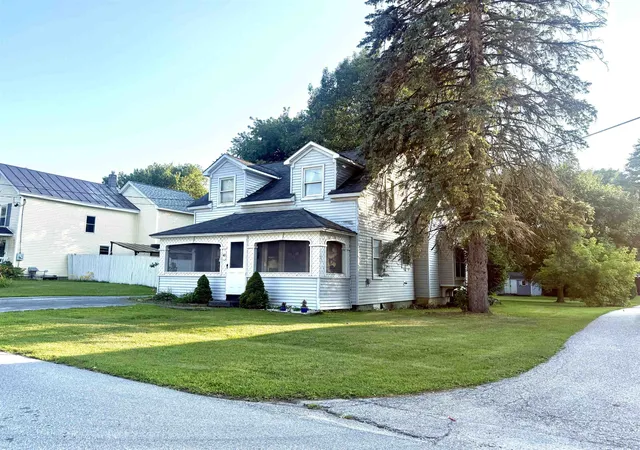 Photo 1 of Sale Pending at 40 Greenwich St, Swanton, VT 05488 | MLS# 5103834 | Listing updated on 2026-08-31