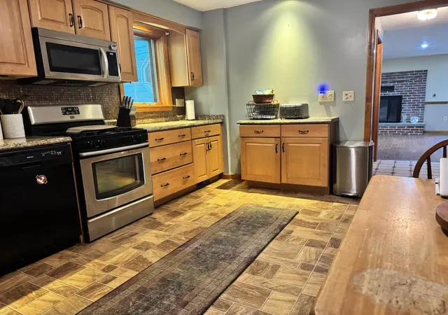 2nd image of 79 Allen Rd, Bow, NH 03304 | MLS# 5103847