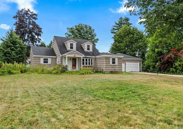 1st image of 26 Lois St, Rochester, NH 03867 | MLS# 5103854