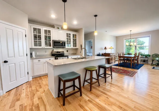 Photo 2 of Sale Pending at 82 Ledge Wy, South Burlington, VT 05403 | MLS# 5103866 | Listing updated on 2026-08-17