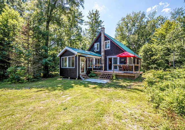 Photo 1 of Single family home for sale at 64 Briggs Ln, Fryeburg, ME 04037 | MLS# 5103876 | Listing updated on 2026-08-07