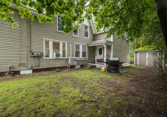 Photo 3 of Multi family home for sale at 106 West Broadway, Derry, NH 03038 | MLS# 5103886 | Listing updated on 2026-09-28