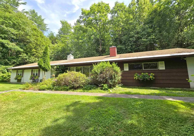 Photo 1 of Single family home for sale at 68 East Bonnyvale Ln, Brattleboro, VT 05301 | MLS# 5103897 | Listing updated on 2026-09-09