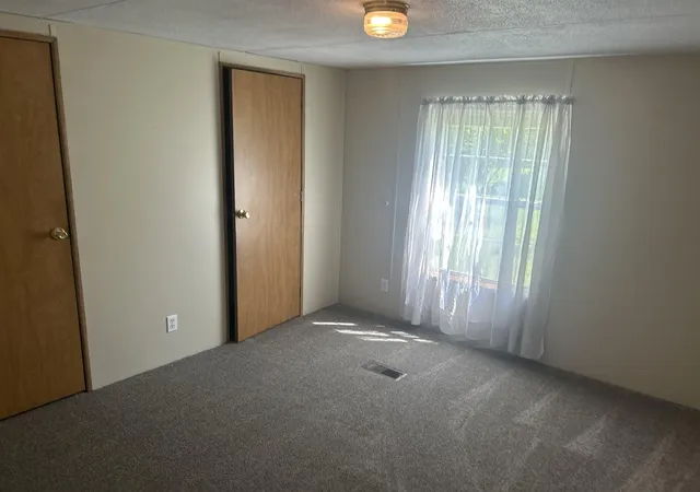 5th image of 6 Mccusker Pl, Claremont, NH 03743 | MLS# 5103902