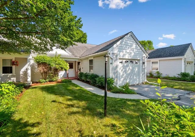 Photo 2 of Condo for sale at 16 Clover Dr #4B, Essex Junction, VT 05452 | MLS# 5103907 | Listing updated on 2026-09-13