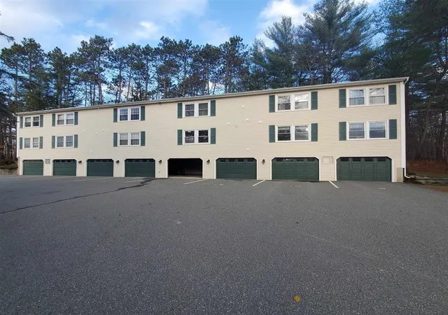 Photo 1 of Condo for sale at 204 Mechanic St #11, Lebanon, NH 03766 | MLS# 5103916 | Listing updated on 2026-08-07