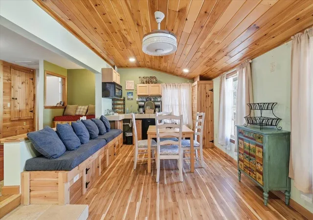 Photo 3 of Single family home for sale at 236 Baker St, Alburgh, VT 05440 | MLS# 5103946 | Listing updated on 2026-08-25