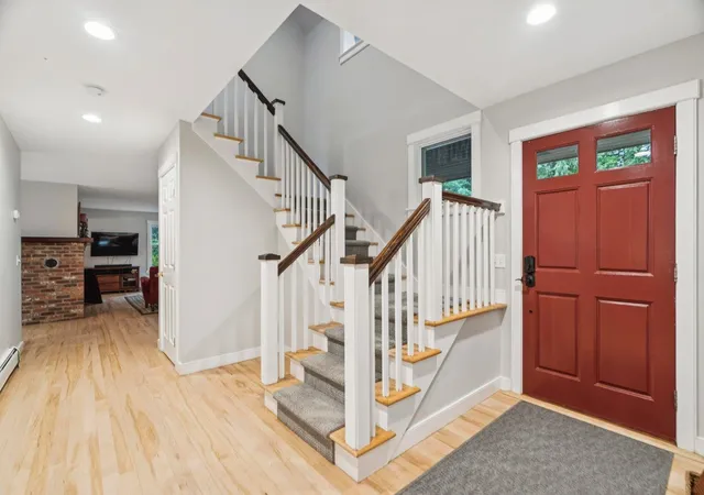 Photo 3 of Single family home for sale at 343 Black Bear Run, Stowe, VT 05672 | MLS# 5103949 | Listing updated on 2026-08-07