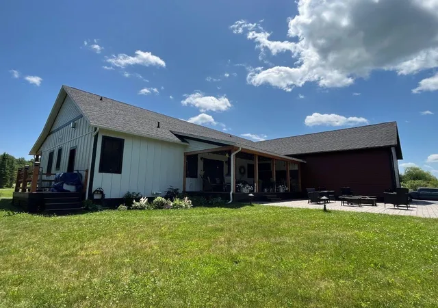 Photo 3 of Single family home for sale at 286 Belanger Ln, Morristown, VT 05661 | MLS# 5103958 | Listing updated on 2026-09-01