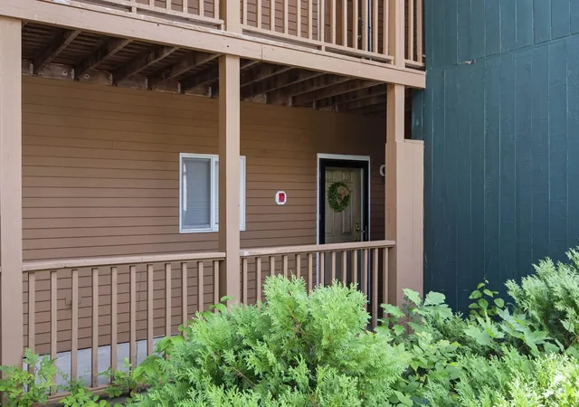 2nd image of 153 Pollard Rd #5, Lincoln, NH 03251 | MLS# 5103961