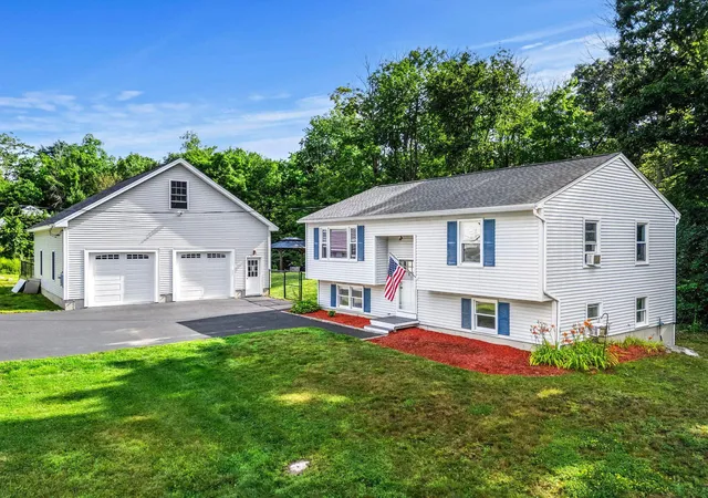 1st image of 12 Cottage Ave, Auburn, NH 03032 | MLS# 5103983