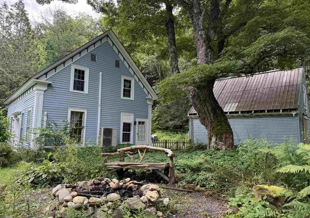 Photo 3 of Single family home for sale at 313 Dover Rd, Williamsville, VT 05362 | MLS# 5103989 | Listing updated on 2026-10-02