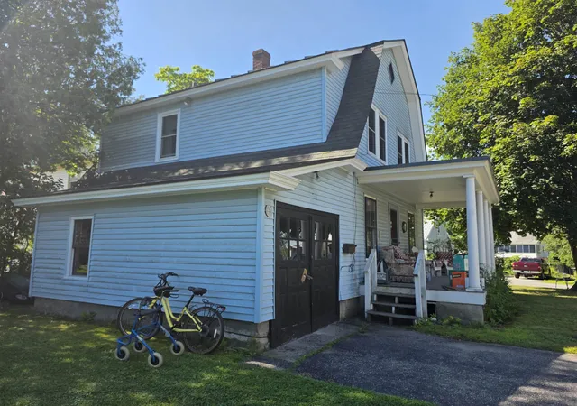 Photo 4 of Single family home for sale at 182 Union St, Springfield, VT 05156 | MLS# 5103991 | Listing updated on 2026-08-19